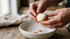 Jak ugotować jajka bez ani jednego pęknięcia: metoda 4–8–10