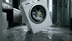 Pralka podskakuje i hałasuje? To nie wina podłogi – sprawdź tę część